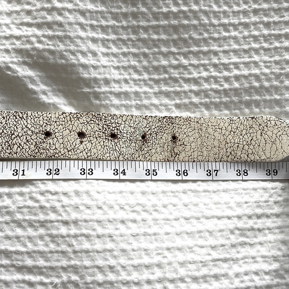 Imagine peace belt buckle with belt size small, ivory and brass - Picture 4 of 4